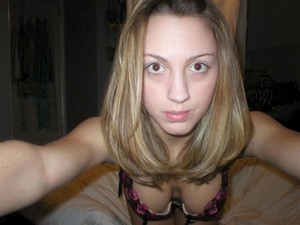 Homemade erotic pics with sexy young